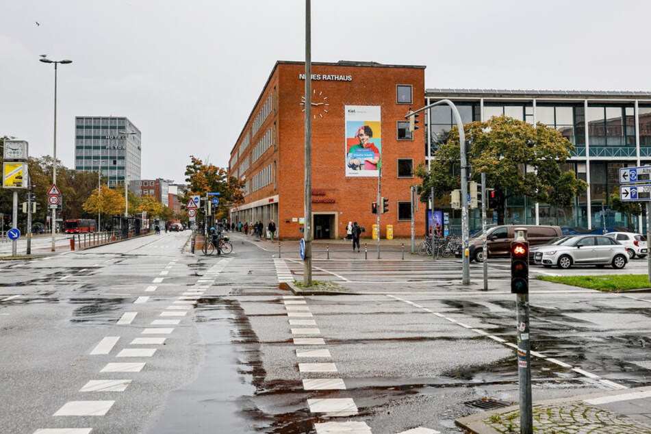 Im Kreuzungsbereich des Stresemannplatzes/Andreas-Gayk-Straße kam es am 18. Oktober zu dem Verkehrsunfall.