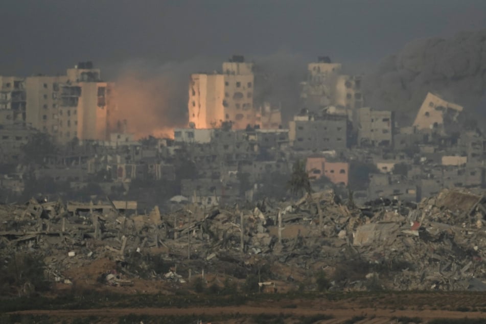 Israel hat mehrere Ziele im Gazastreifen anvisiert und attackiert.