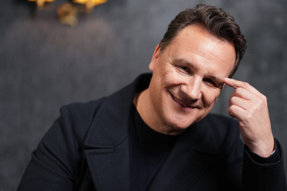 Modedesigner Kretschmer findet "Hobby Horsing" schon "ein bisschen irre", rechnet aber mit einer Aufnahme der Sportart ins Olympia-Programm.