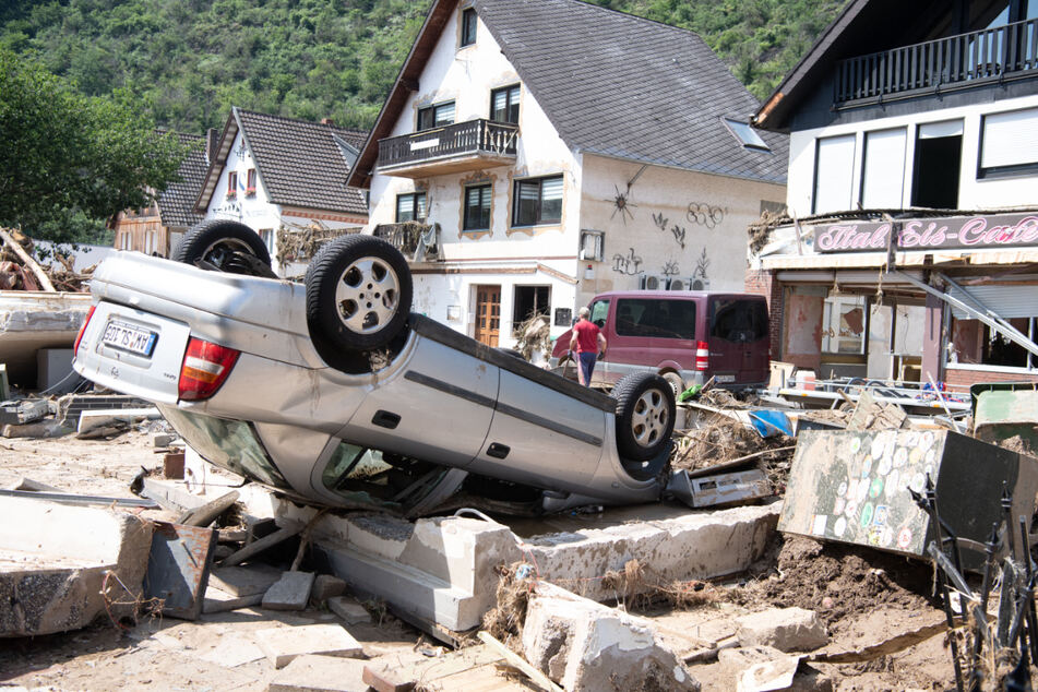 Das Geld dient für die Betroffenen für lebensnotwendige Besorgungen (Symbolfoto)
