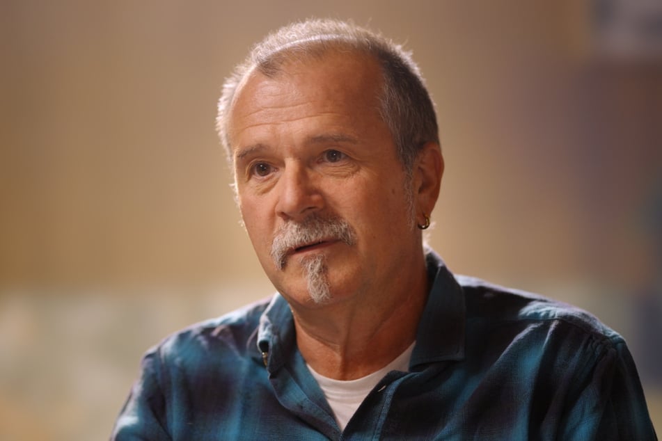 Frank Strelzyk erzählt, wie enttäuscht sein Vater damals war, dass die Flucht nur so knapp gescheitert war.