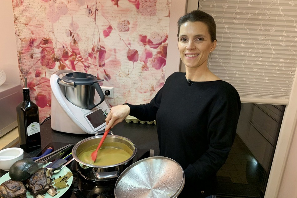 Bei "Das perfekte Dinner" feiert Gastgeberin Nadine nicht nur ihren 40. Geburtstag. Ihr wird auch noch ein Hochzeitsantrag gemacht.
