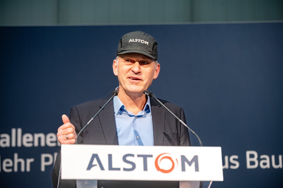 Alstoms Präsident für Zentral- und Nordeuropa, Tim Dawidowsky, fand viel Lob für den Standort Bautzen.