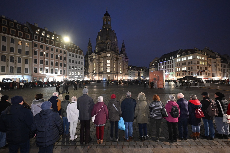 Dresden: Grüne Jugend will sich Nazis entgegenstellen: "Ende mit Trauermärschen und Menschenkette!"