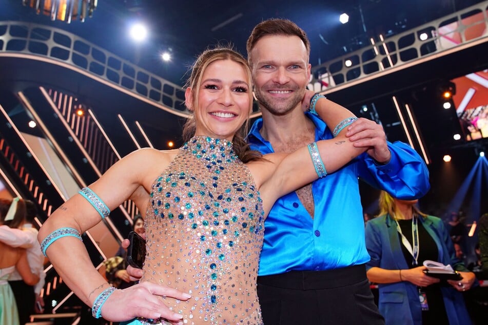 Jana Wosnitza (30) tanzt bei "Let's Dance" mit Vadim Garbuzov (36).
