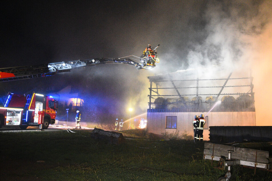 Scheune auf Bauerhof brennt aus: Hoher Sachschaden