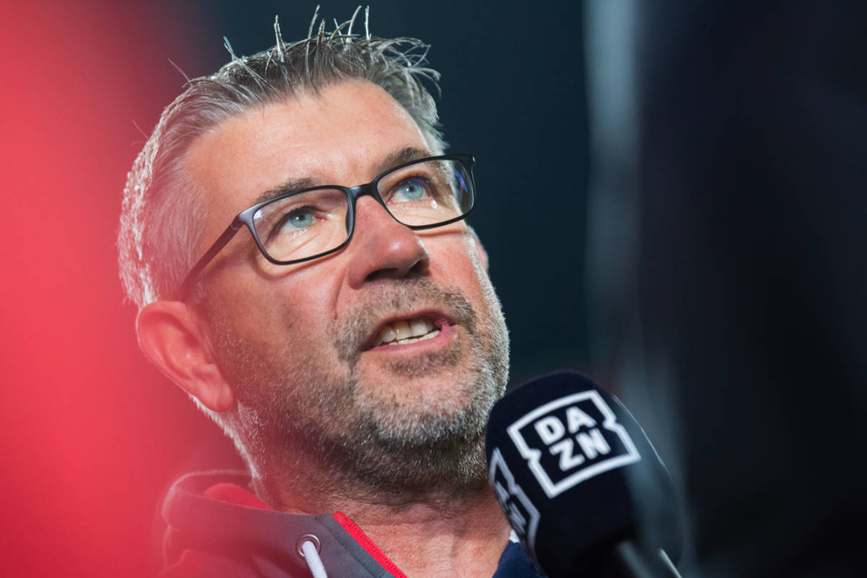 Union-Coach Urs Fischer (57) wird bei den Live-Übertragungen der Champions League vornehmlich am DAZN-Mikrofon Rede und Antwort stehen.