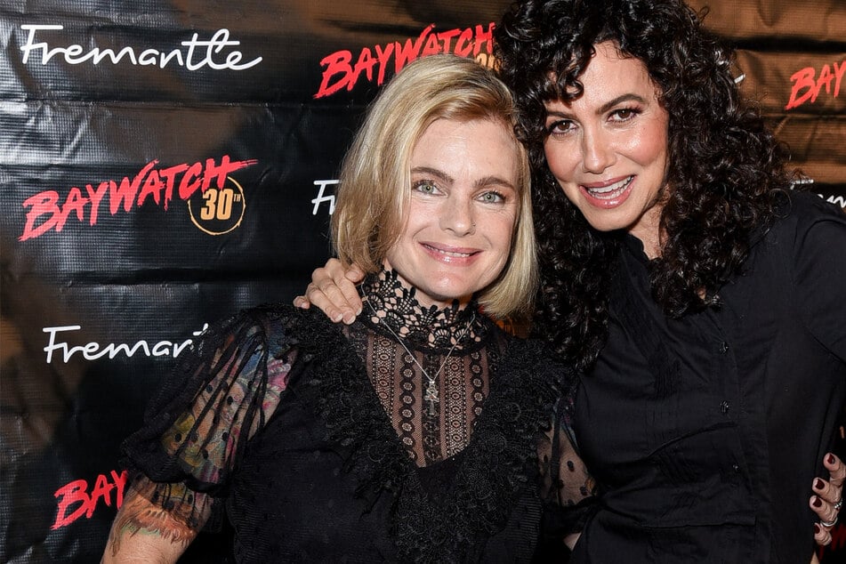 Former Baywatch star Erika Eleniak (l.) has totally transformed her appearance with a set of radical and colorful tattoos.