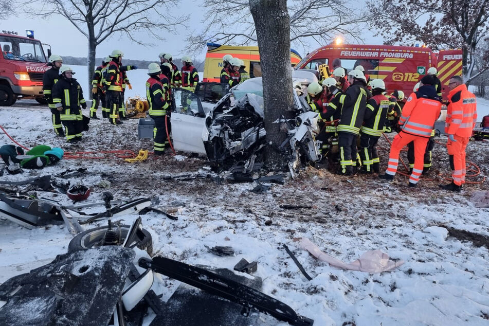 Vater (†38) und Kinder (†5, †10) sterben bei Autounfall im Landkreis Leipzig