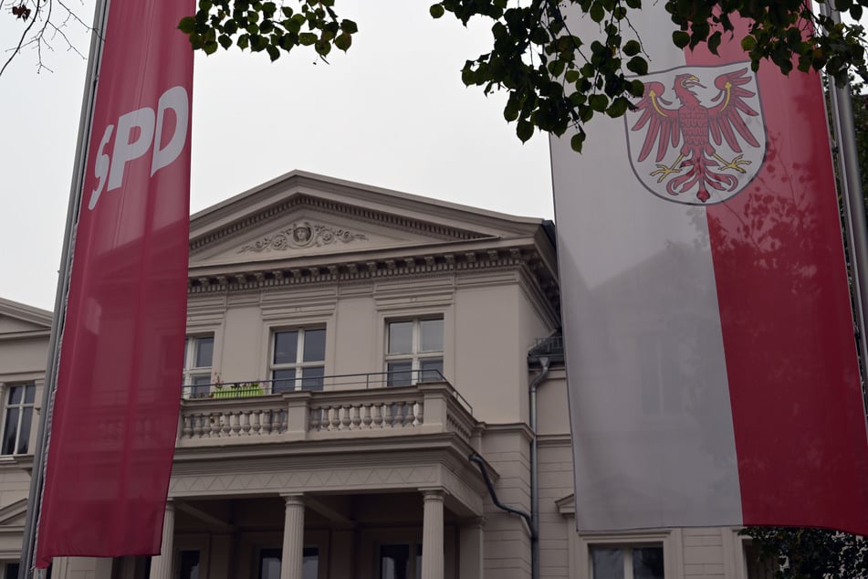 Nach der Landtagswahl haben nur die Wahlsiegerin SPD und das Bündnis Sahra Wagenknecht (BSW) eine realistische Mehrheit im Parlament.