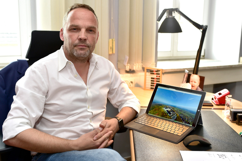 Der Augustusburger Bürgermeister Dirk Neubauer beschäftigte sich schon mit dem Thema Digitalisierung, bevor er in die Politik ging.