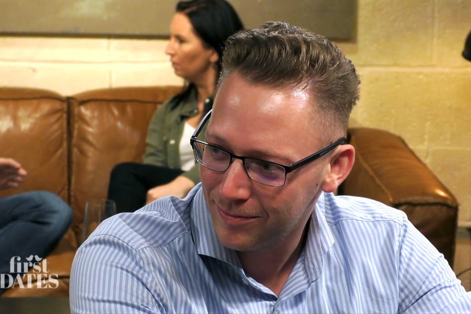 Lukas (27) wirkt auf Anhieb begeistert von seiner Date-Partnerin Julia (27) und ist insbesondere angesichts der vielen Gemeinsamkeiten begeistert.