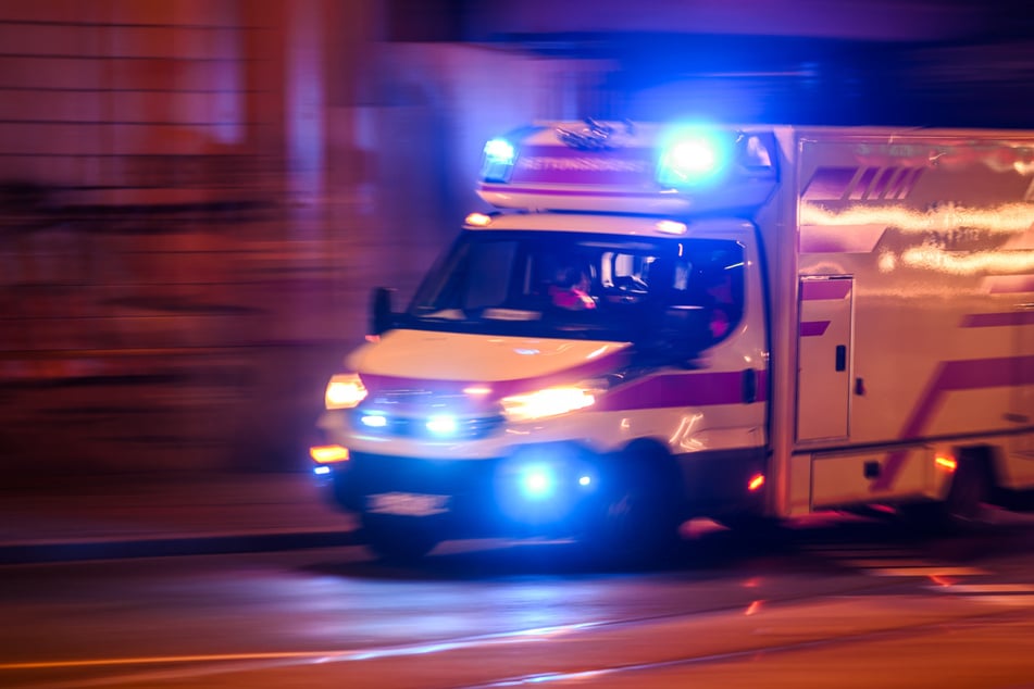 Kopf gegen Felsen: Motorradfahrer stirbt nach Überholmanöver