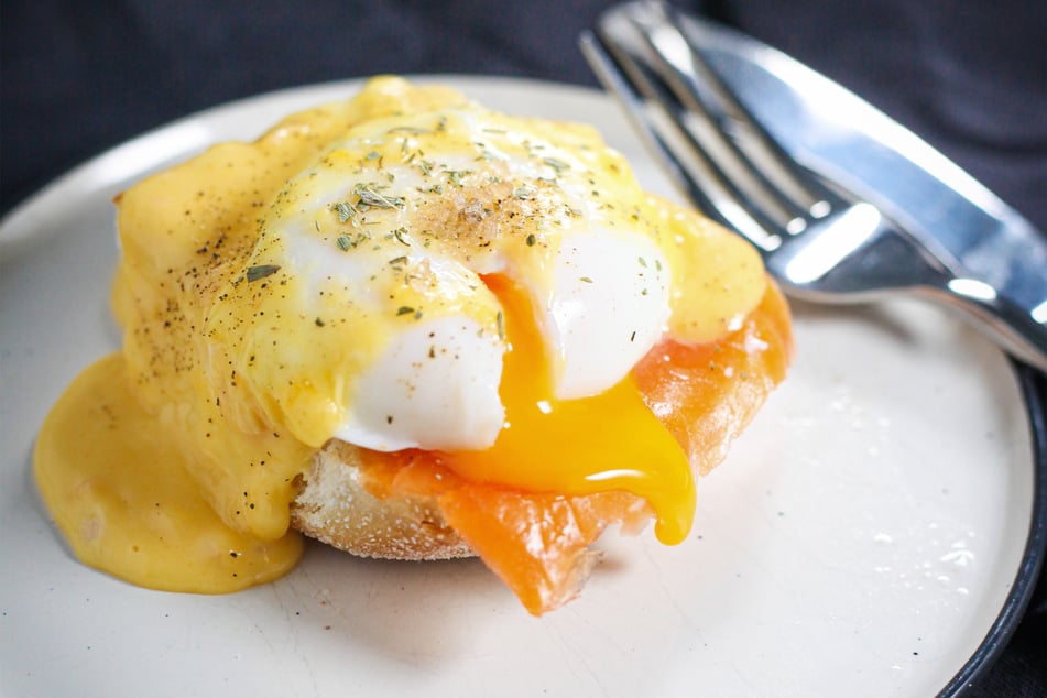 Eggs Benedict is one of the best breakfast dishes in the world.