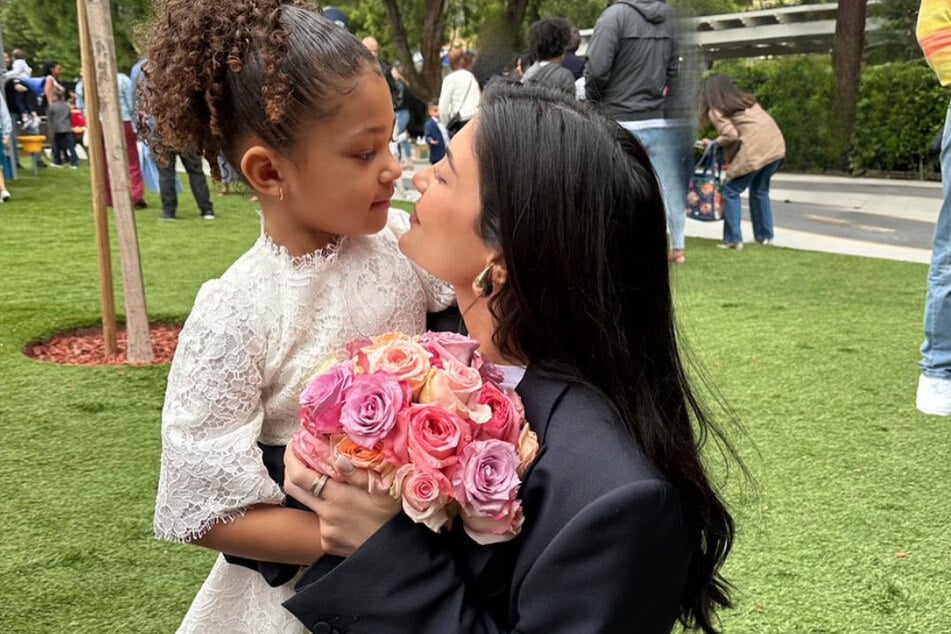 Kylie Jenner (r.) celebrates Stormi's big milestone.