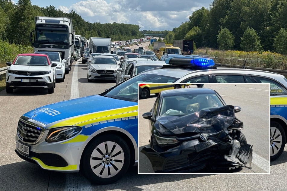 Unfall A4: Sperrung nach schwerem Crash auf A4!