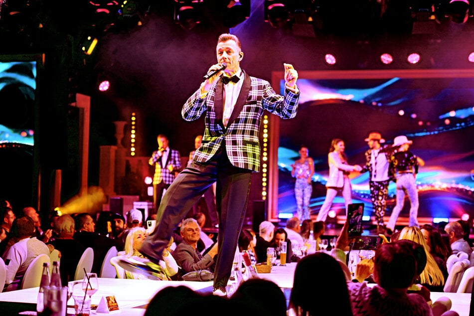 Die Kultband "Firebirds" sorgt für die musikalische Untermalung des Paten.