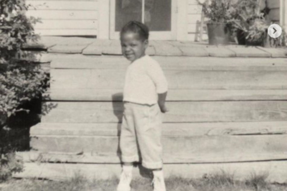 Oprah shared photos from her childhood on Instagram.