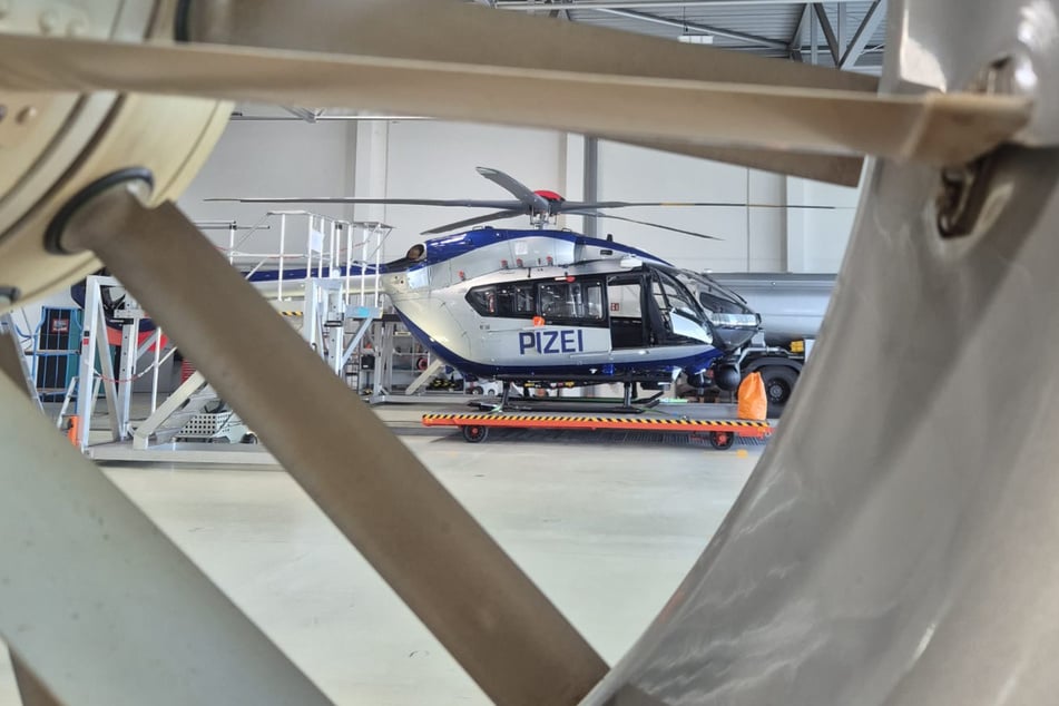 Das ist er also, der neue Hubschrauber vom Typ Airbus H145. Bisher ist die Lieferung noch nicht offiziell bestätigt worden. Aber illern wird ja wohl erlaubt sein, oder?