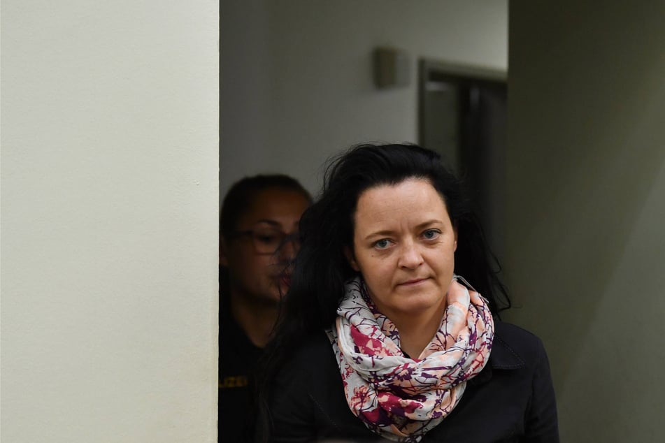 NSU-Terroristin Beate Zschäpe (50) sagte am Donnerstag den zweiten Tag in Folge aus.