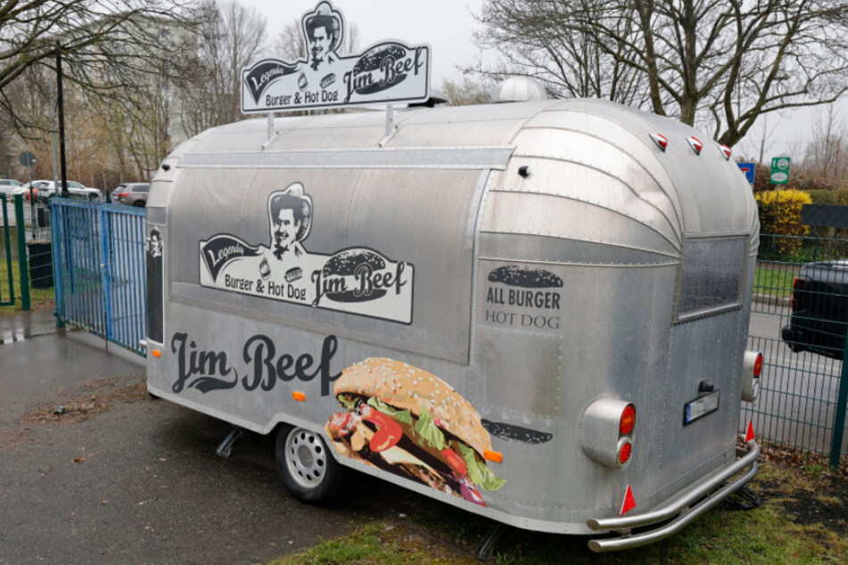 In der Nacht zum Samstag verschafften sich Diebe Zutritt zu dem Foodtruck von Sandra Hoffmann.