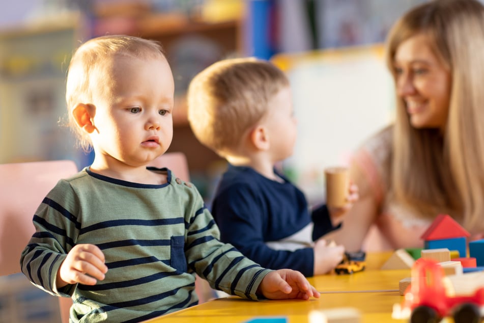 Für die Betreuung ihrer Kinder müssen Eltern zukünftig deutlich tiefer in die Tasche greifen.