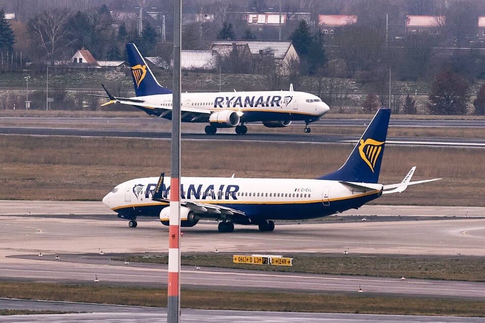 Ryanair hat angekündigt, zum Winter die am BER stationierten Jets aus Kostengründen abzuziehen.