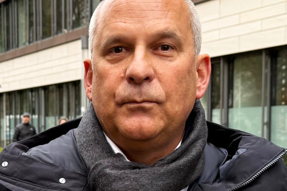 Die Polizisten hingegen lobte der hessische Innenminister Roman Poseck (55, CDU) ausdrücklich für ihren Einsatz in Gießen.