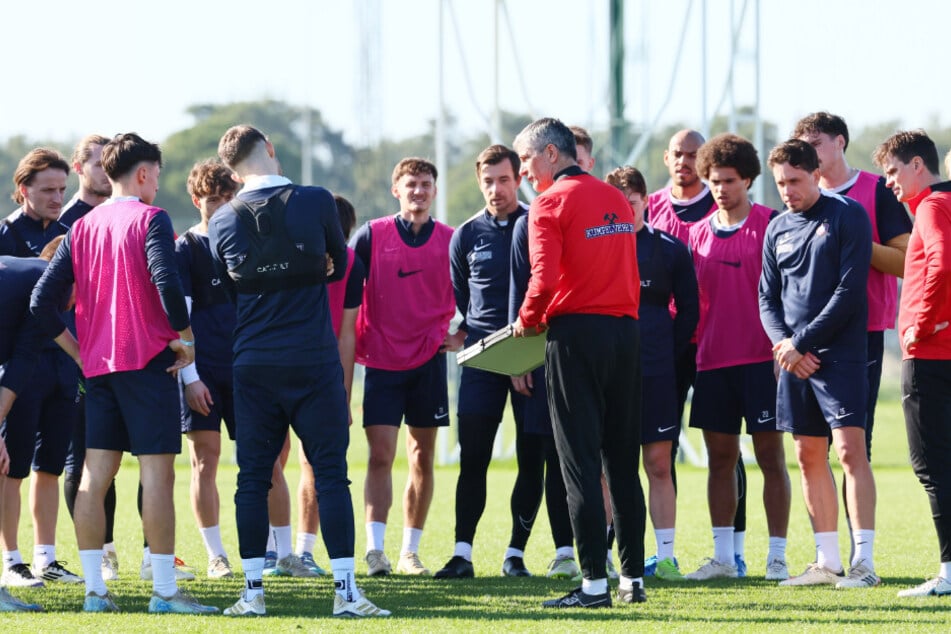 Jens Härtel nutzte die Zeit im Trainingslager intensiv, um seiner neuen Mannschaft seine Spielphilosophie nahezubringen.