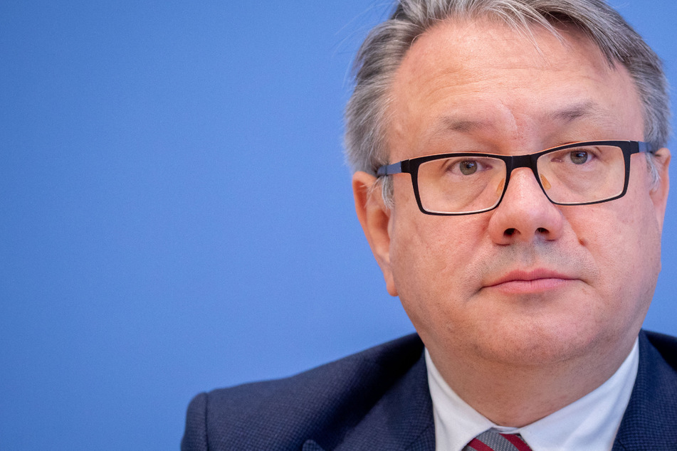 Ministerium: CSU-Politiker Georg Nüßlein leitete Verkaufsangebot weiter