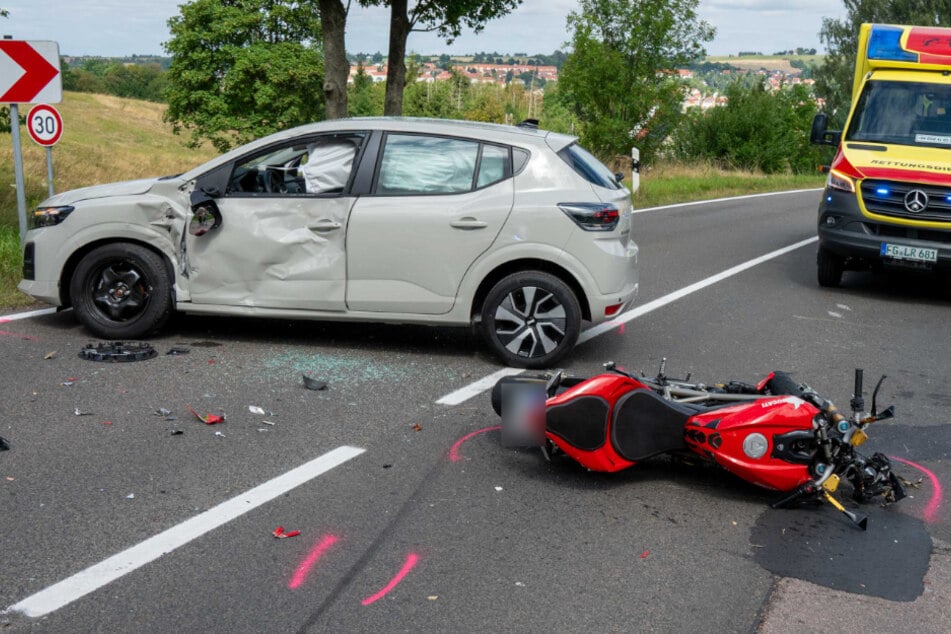 Motorradunfall in Mittelsachsen: Biker schwer verletzt
