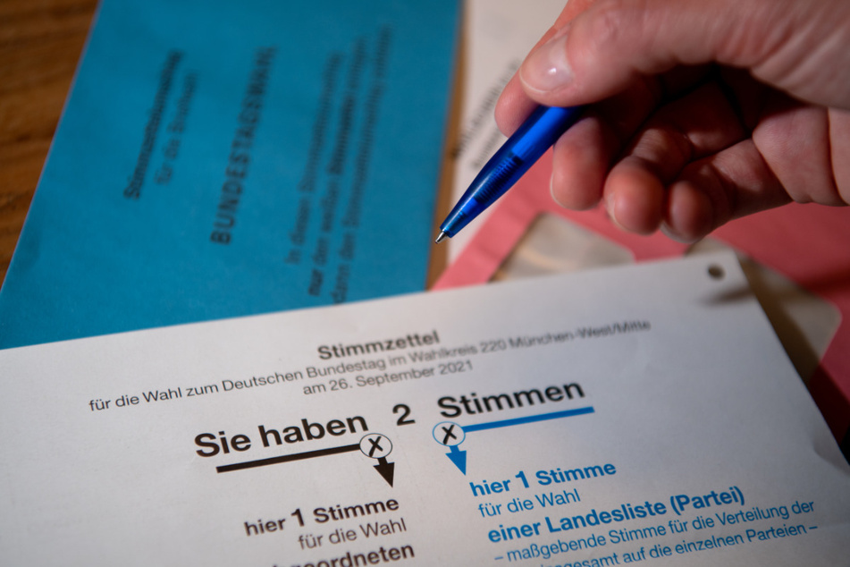 Sollte es nach der Bundestagswahl zu einem Regierungswechsel kommen, wären einige Mitarbeiter trotzdem mit lukrativen Posten versorgt.