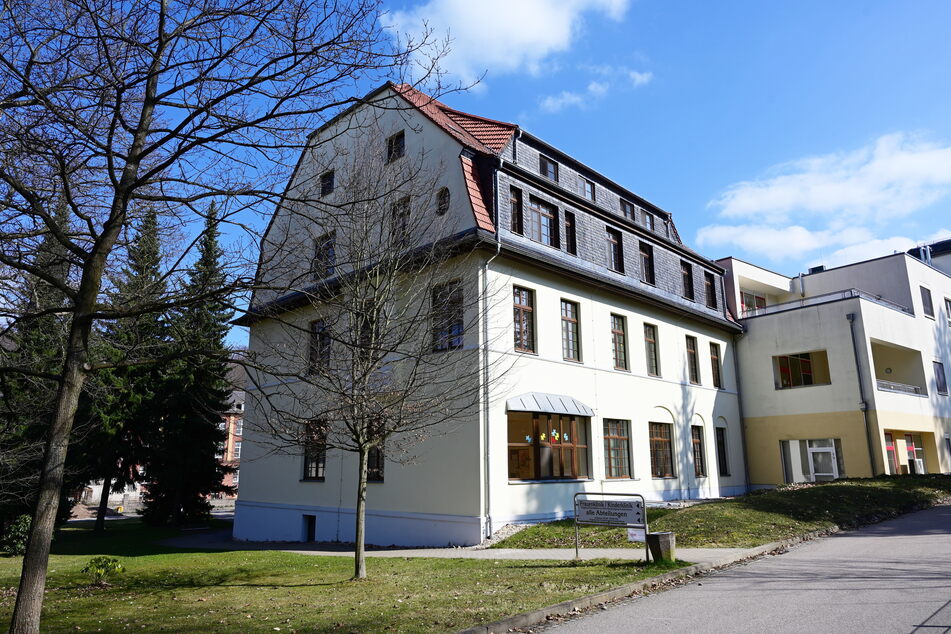 Am 11. März wurde der Betrieb der Kinderklinik eingestellt.