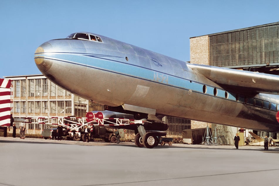 Historisch: 1958 rollte die "Baade 152" aus den Werkshallen der heutigen Elbe Flugzeugwerke (EFW) in Klotzsche.