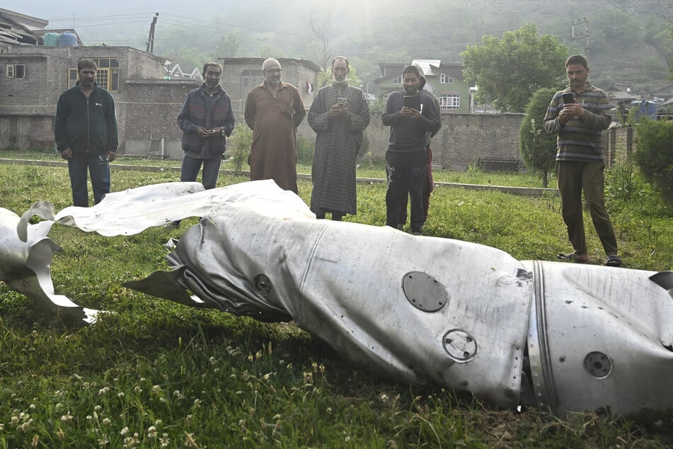 India launched deadly missiles strikes on Pakistan Wednesday, with Islamabad responding in the worst escalation of the conflict for decades.