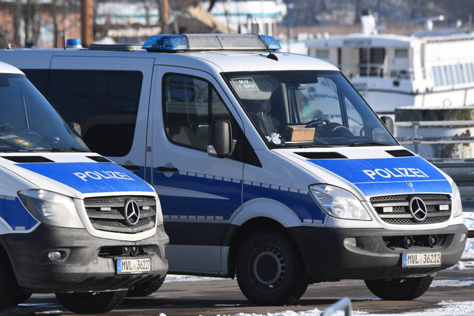 Die Polizei in Greifswald hat nach einem Unfall nicht dem Verursacher (78), sondern dem Geschädigten (19) den Führerschein abgenommen. (Symbolfoto)