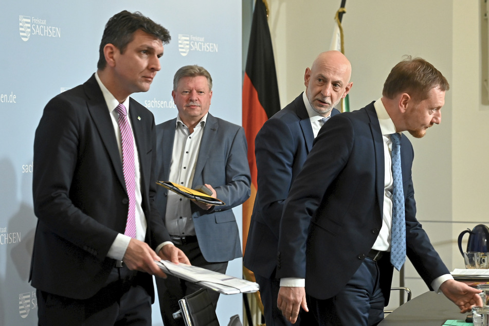 Die drei sächsischen CDU-Politiker pochen auf eine Lösung bis Ende Mai.