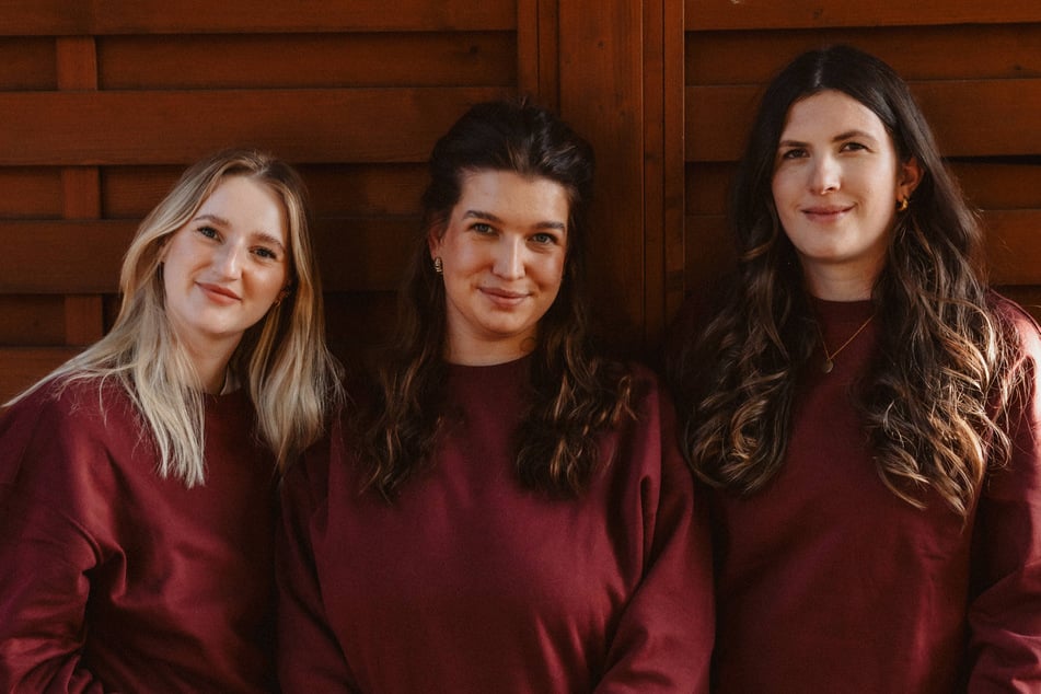 Das Team hinter dem Club: Die drei "Power-muDDis" Kim R. (31, v.l.n.r.), Melissa (29) und Jessica L. (27).