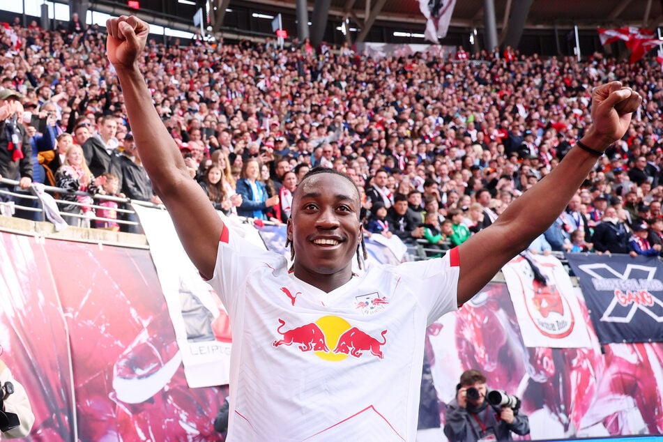 Bleibt Yan Diomande (19) bei RB Leipzig? Nur eine Mondsumme würde die Roten Bullen wohl zu einem Abschied bewegen.