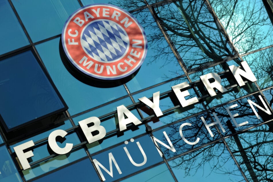 Der Mann wollte offenbar 250.000 Euro vom FC Bayern München.