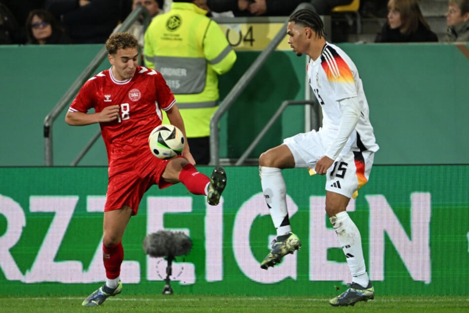 Auch für die deutsche U21-Nationalmannschaft wurde Nnamdi Collins (r.) inzwischen berufen.