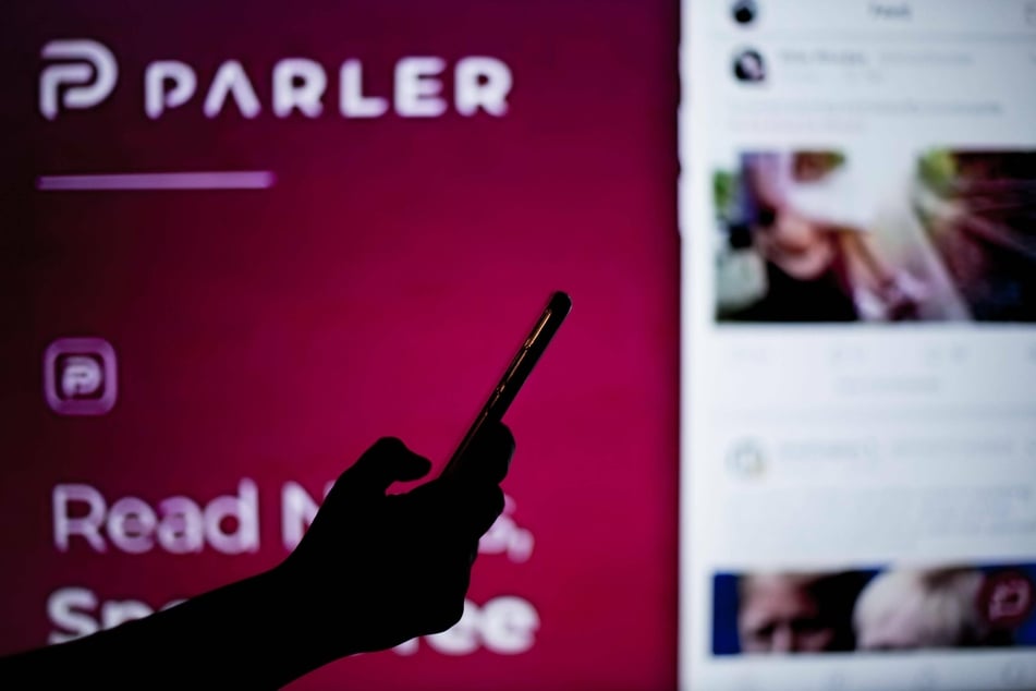 Judge to rule on whether to force Amazon to put Parler back online
