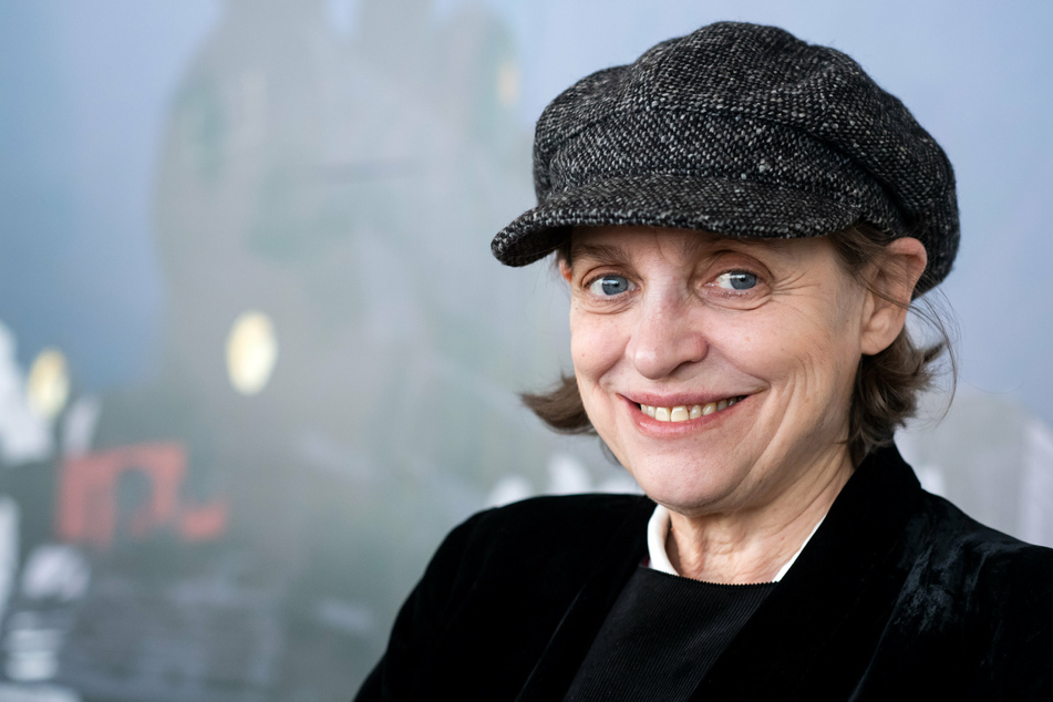 Schauspielerin und Regisseurin Katharina Thalbach (67) inszeniert die Krimigeschichte "Mord im Orientexpress" von Agatha Christie.