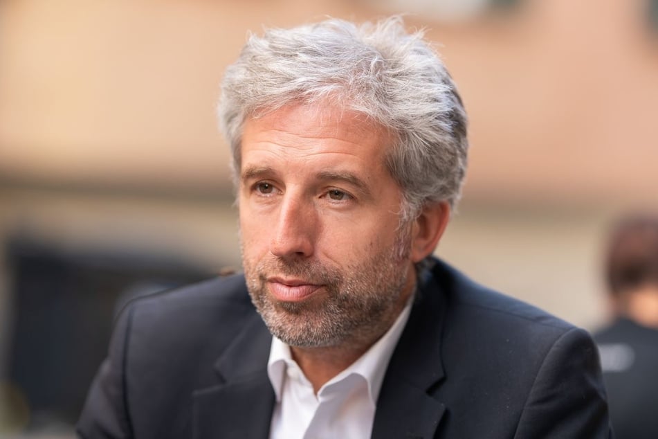 Die Deutsche Bahn muss die Mehrkosten übernehmen. Boris Palmer (53, parteilos) äußerte jedoch Bedenken.