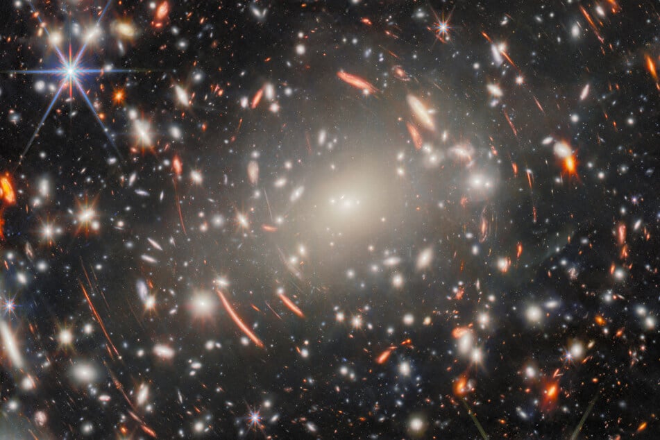 James Webb space telescope captures historic new view of ancient galaxies!