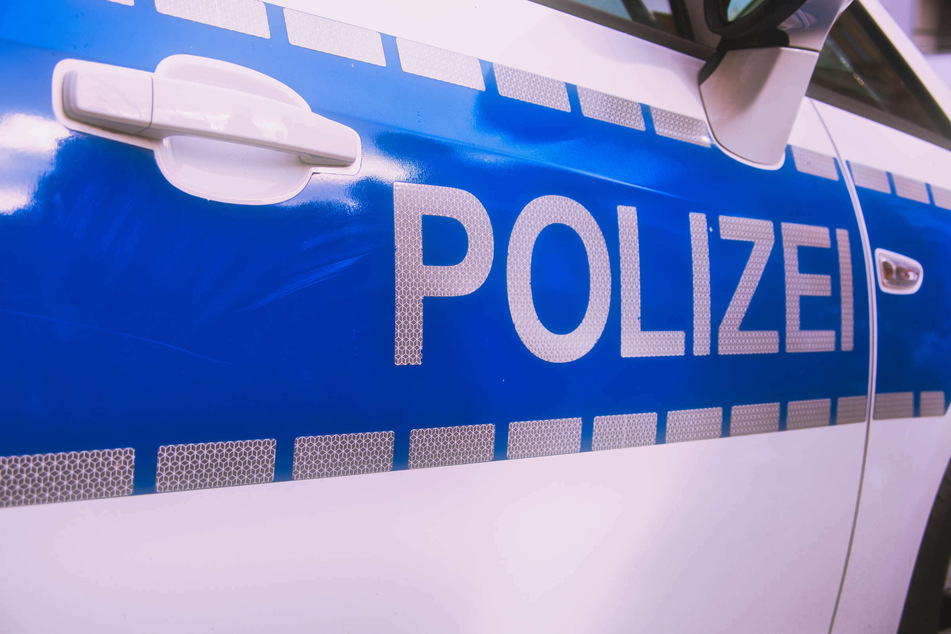 Die Polizei erhielt in der Nacht zu Samstag mehrere, ungewöhnliche Anrufe - und ging der Sache auf den Grund! (Symbolbild)