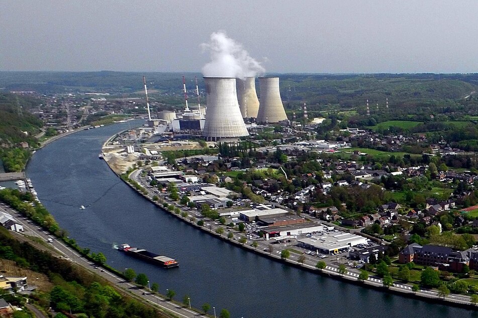 Einer der Reaktoren des Kernkraftwerkes Tihange wurde abgestellt. (Archivbild)
