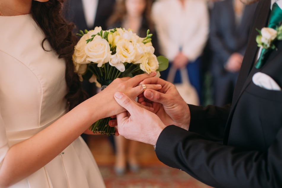 Bis zur Hochzeit glätten sich die Wogen zwischen Braut und Schwägerin hoffentlich wieder. (Symbolfoto)