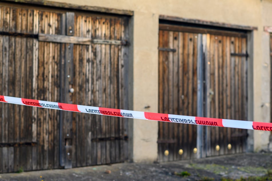Der leblose Körper der 14-Jährigen wurde bei diesem Garagenhof in Aschersleben gefunden.