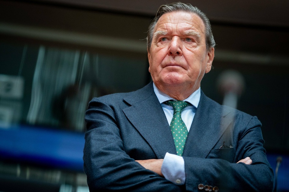 Gerhard Schröder (76, CDU) ruft auf Instagram zum Impfen gegen Corona auf.